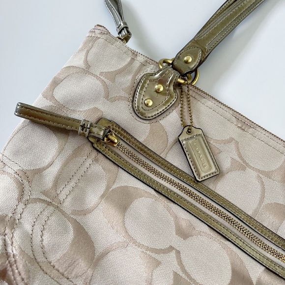 Vintage Coach Bag Poppy Signature C Logo Glam Tote 23261 Gold Tan Handbag Bag - Picture 7 of 16